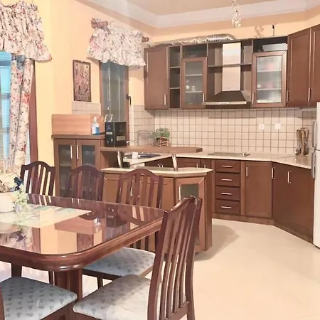 Exotic Villa Kavadarci